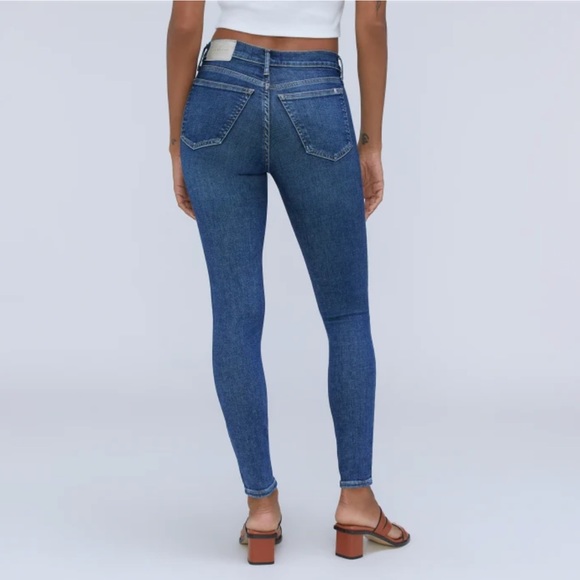 Everlane ankle mid rise jeans. - Picture 2 of 8
